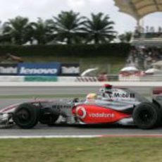 Hamilton en la carrera de Malasia