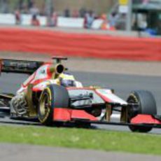 Pedro de la Rosa con su F112 durante el GP de Gran Bretaña 2012