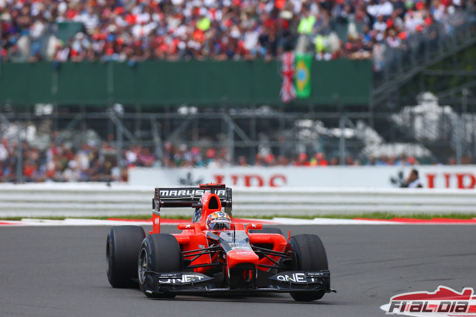 Timo Glock acabó por delante de los dos HRT en Silverstone