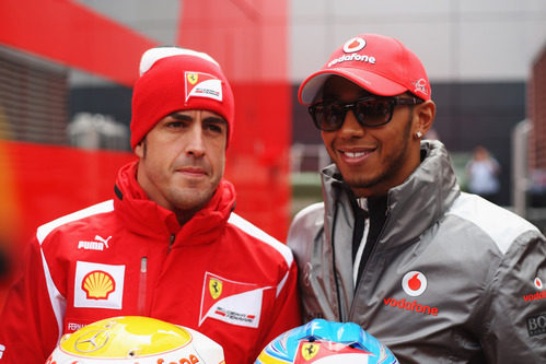 Alonso y Hamilton, juntos antes de la carrera