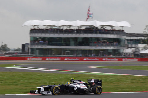 Bruno Senna disputa los Libres 3 con los blandos