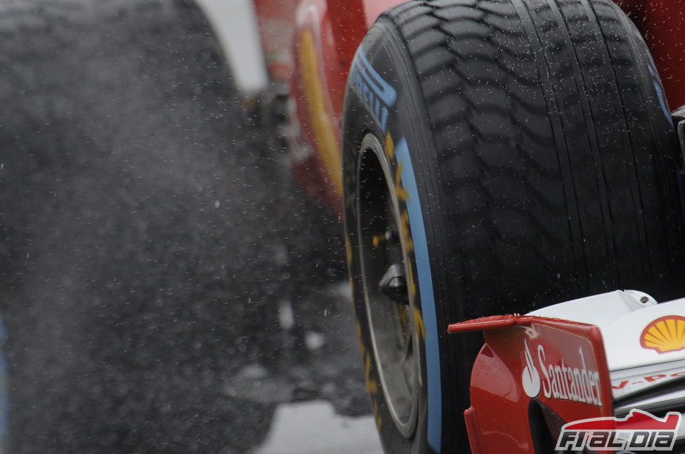 Neumático de lluvia Pirelli en Silverstone