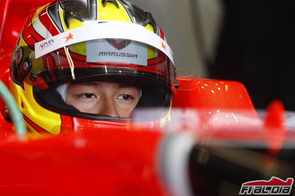 Rio Haryanto espera su oportunidad en el box