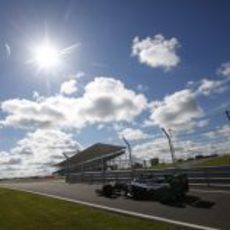 El sol brilla para Valtteri Bottas