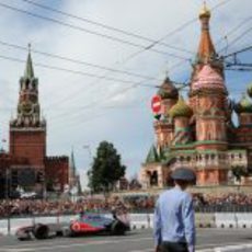 Lewis Hamilton rueda en el Kremlin