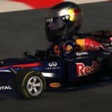 Sebastian Vettel corriendo en 'F1 Race Stars'