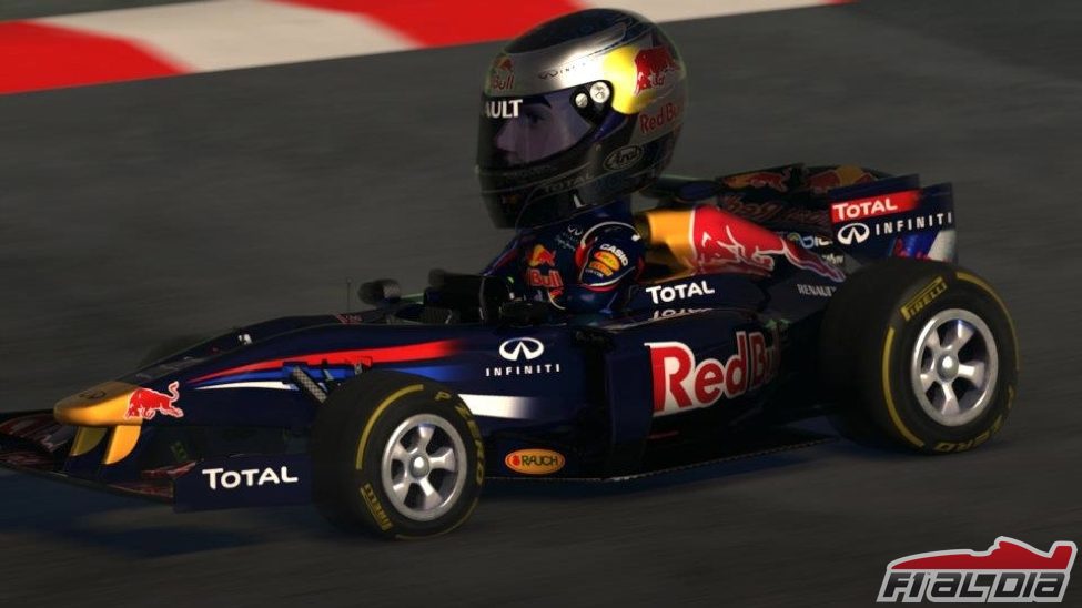 Sebastian Vettel corriendo en 'F1 Race Stars'