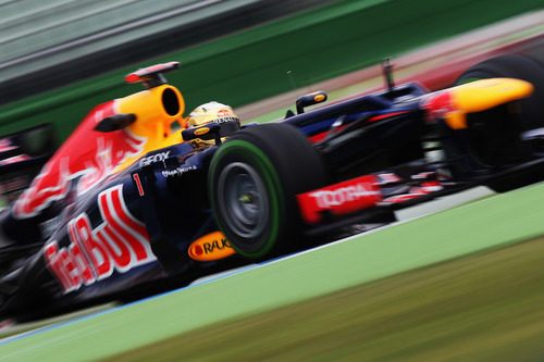 Sebastian Vettel estrena casco en Alemania