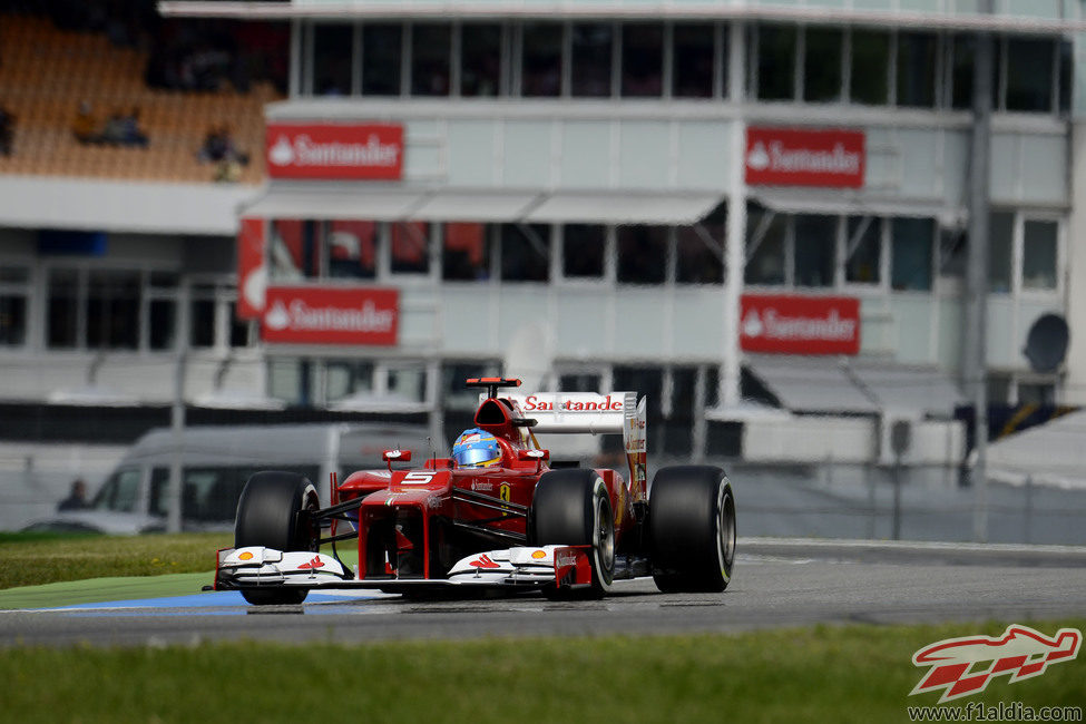 El estadio de Hockenheim recibe a Fernando Alonso