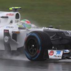 Neumáticos de lluvia extrema para Sergio Pérez