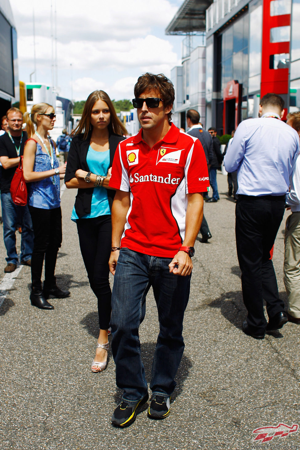 Fernando Alonso y su novia Dasha en Hockenheim