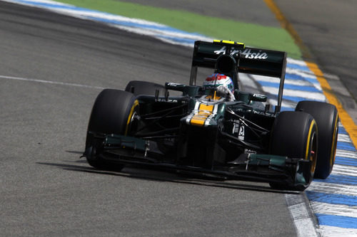 Vitaly Petrov disputa los terceros entrenamientos de Hockenheim