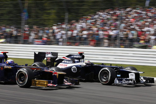 Pastor Maldonado y Daniel Ricciardo, en paralelo
