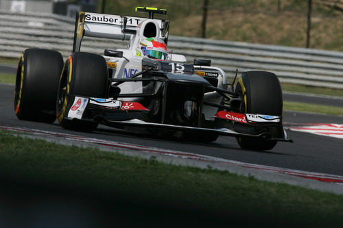 Sergio Pérez exprime el C31 en los Libres 3 del GP de Hungría 2012