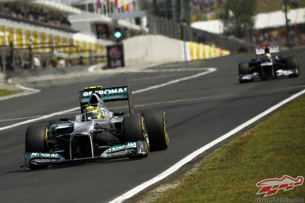 Nico Rosberg terminó décimo en Hungaroring
