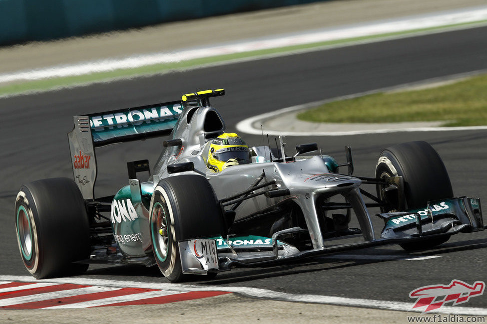 Nico Rosberg consiguió sumar un punto en Hungaroring