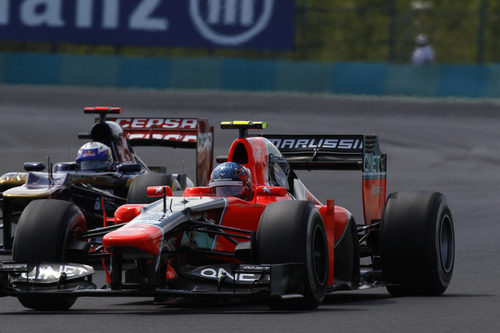 Charles Pic pelea con Daniel Ricciardo en Hungaroring
