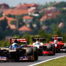 Jean-Eric-Vergne, Narain Karthikeyan y Timo Glock