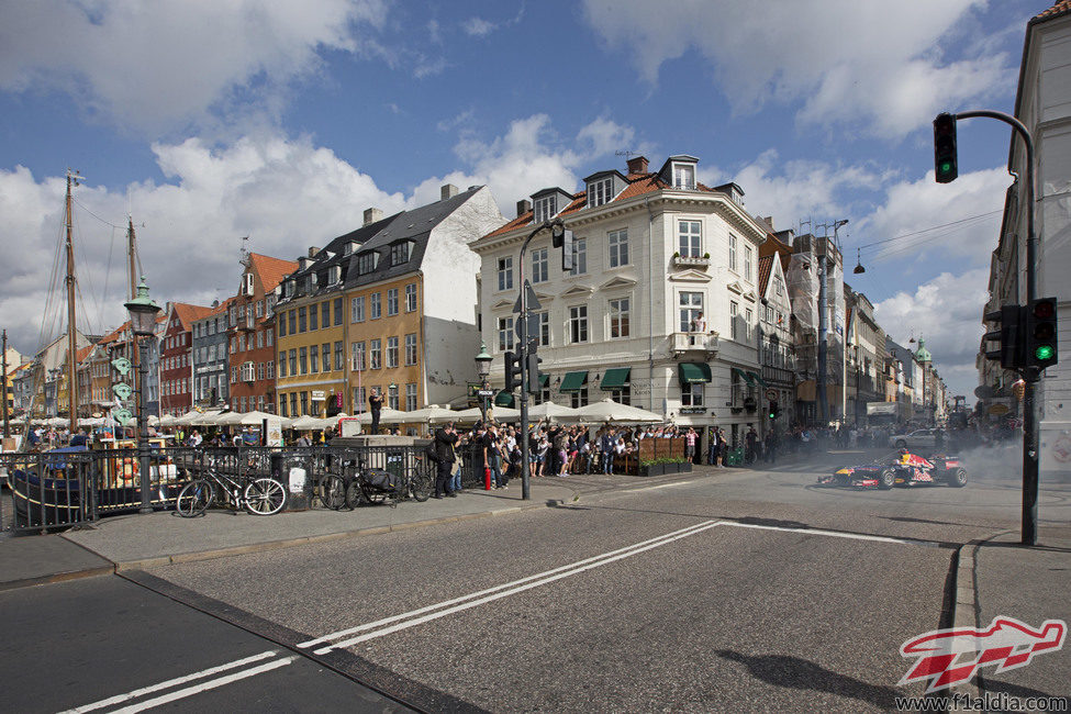 Derrapaje de David Coulthard en Copenhague