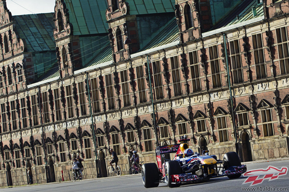 David Coulthard en la Bolsa de Copenhague