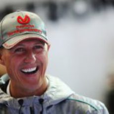 Michael Schumacher feliz durante los libres de Bélgica