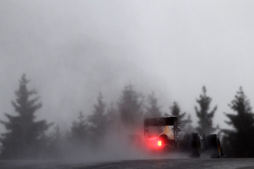 Vitaly Petrov en los libres de Spa 2012