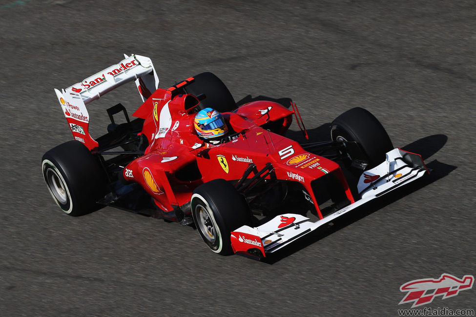 Fernando Alonso rueda en Spa 2012