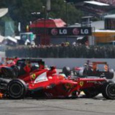 El coche destrozado de Fernando Alonso en Spa 2012