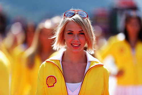 Una de las 'pit babes' del GP de Bélgica 2012