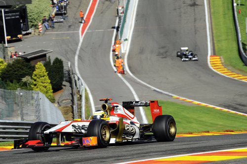 Pedro de la Rosa deja atrás Eau Rouge