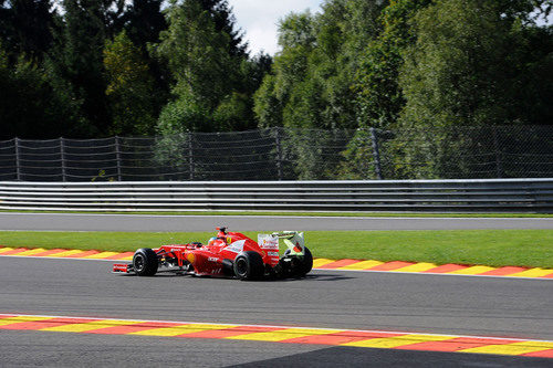 Fernando Alonso conduce el F2012 en la Q1
