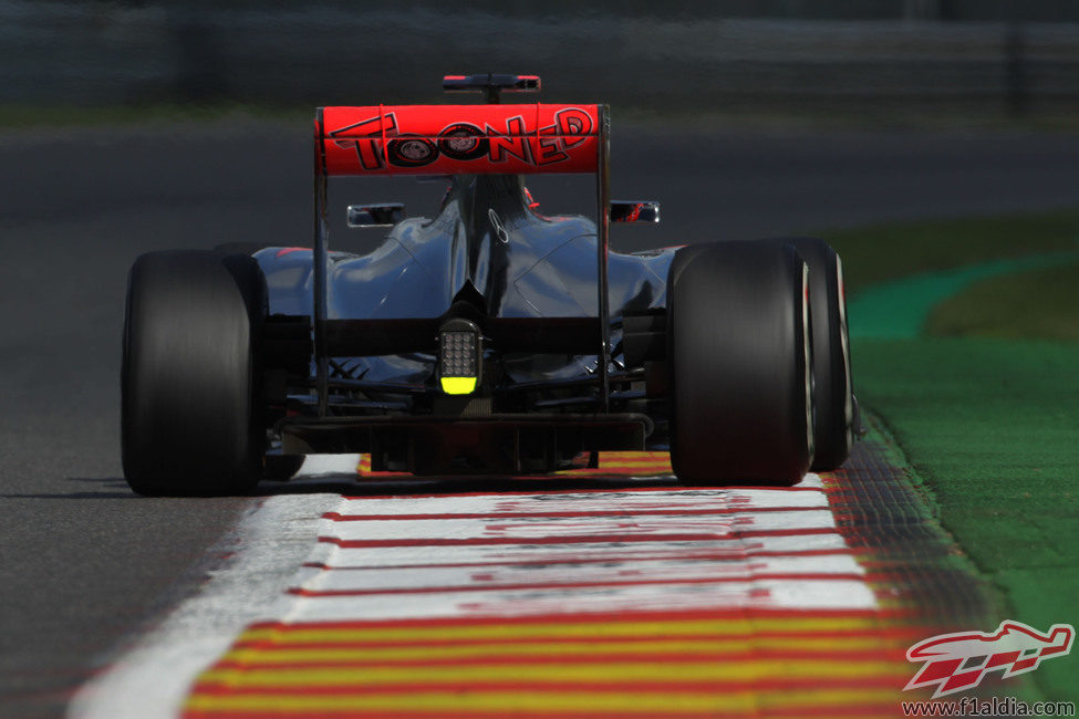 Trasera del McLaren en Spa