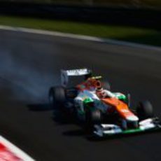 Nico Hülkenberg se pasa de frenada en los libres de Monza