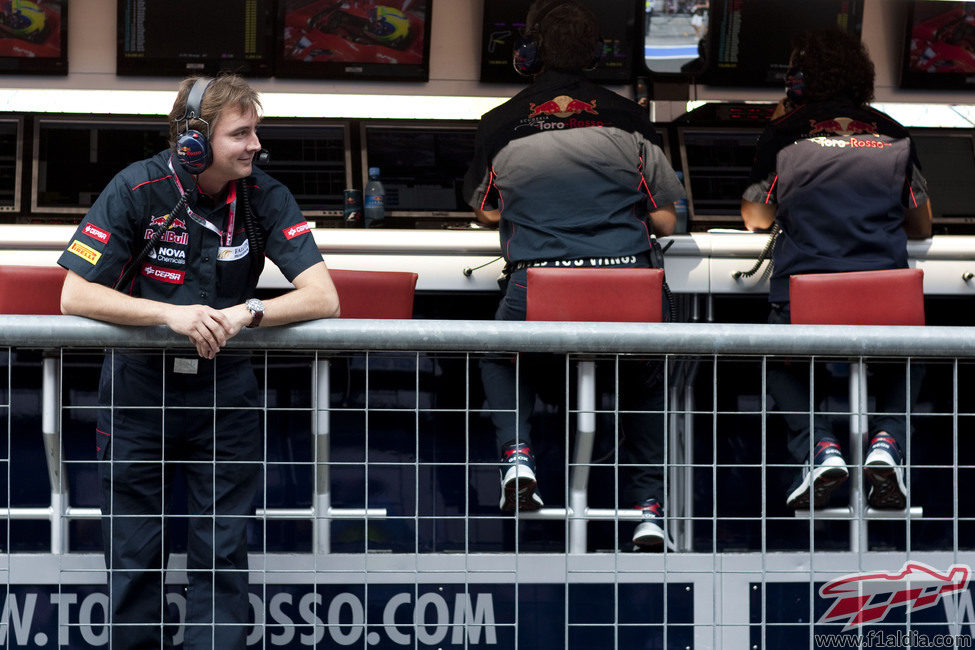 James Key estrena muro en Toro Rosso