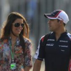 Pastor Maldonado y su pareja