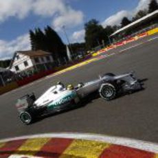 Nico Rosberg en La Source, la primera curva de Spa-Francorchamps