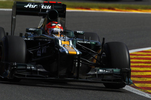 Heikki Kovalainen conduce el CT01 durante los Libres 3 del GP de Bélgica