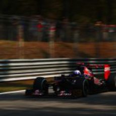 Daniel Ricciardo rueda en Monza durante la clasificación