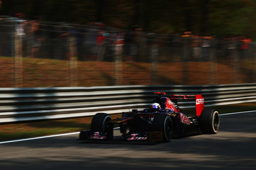 Daniel Ricciardo rueda en Monza durante la clasificación