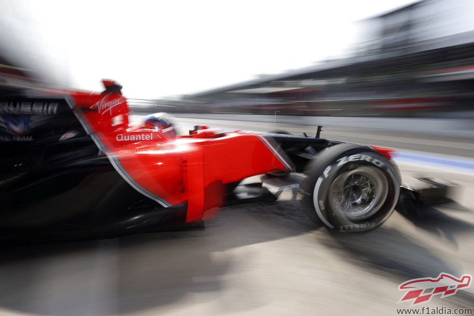 Timo Glock abandona el garaje para rodar sobre Monza