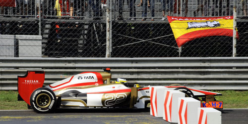 Pedro de la Rosa se salió en la segunda curva del circuito italiano