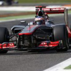 Jenson Button empezó bien y terminó mal el GP de Italia 2012