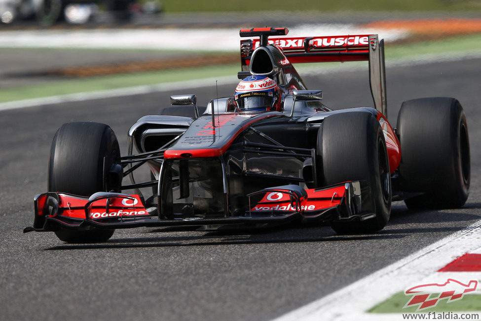 Jenson Button empezó bien y terminó mal el GP de Italia 2012
