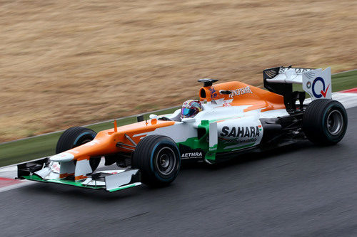 Pista mojada para el piloto de Caterham en GP2