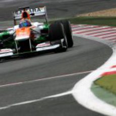 Rodolfo González al volante del Force India VJM05