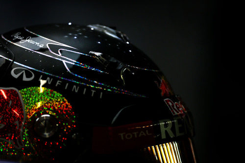 El casco especial con LEDs de Sebastian Vettel en Singapur