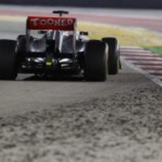 Jenson Button entre los marbles en Marina Bay