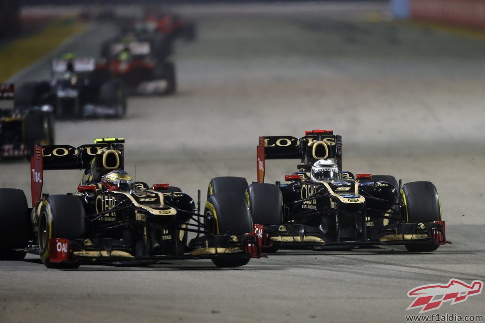 Los dos hombres de Lotus terminaron en los puntos en Singapur