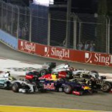 Cuatro en paralelo en la salida del GP de Singapur