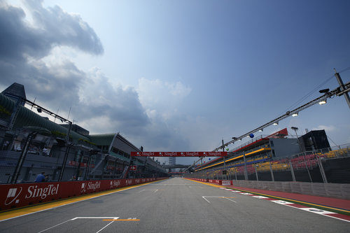 Recta principal del GP de Singapur 2012